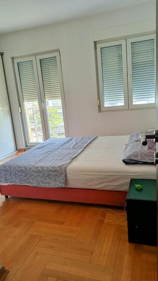 Central Home Podgorica Bagian luar foto