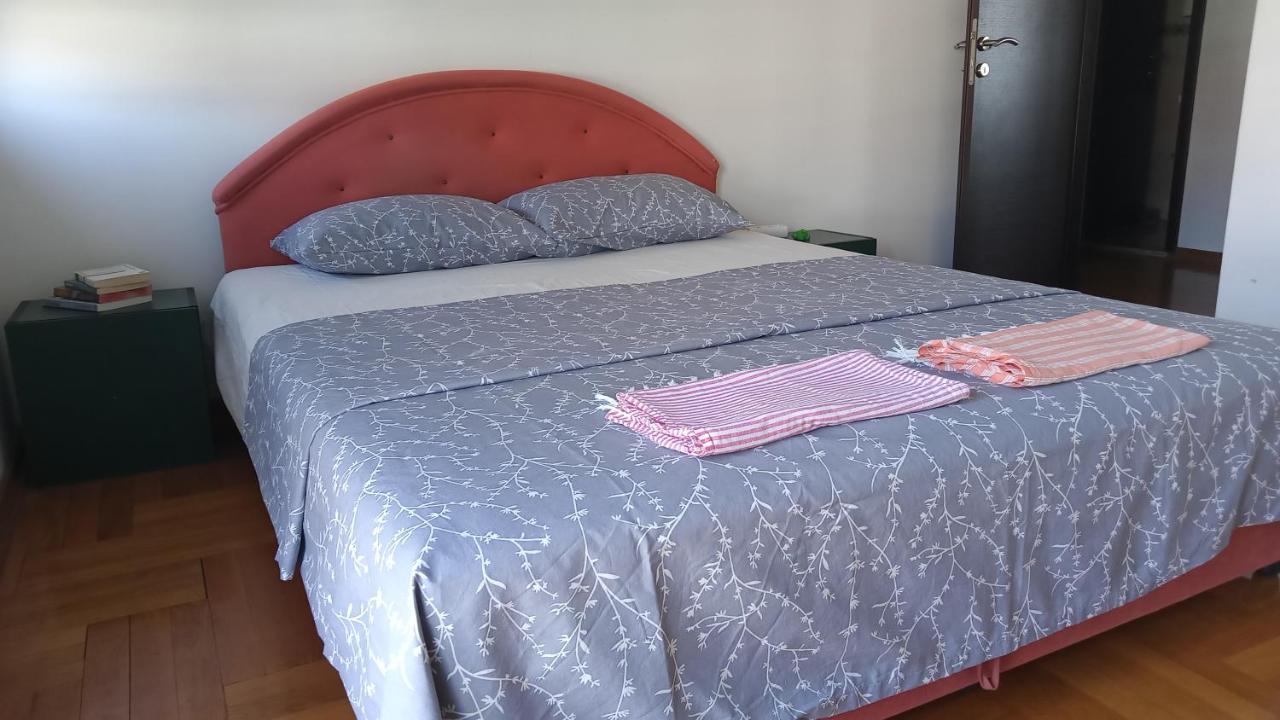 Central Home Podgorica Bagian luar foto